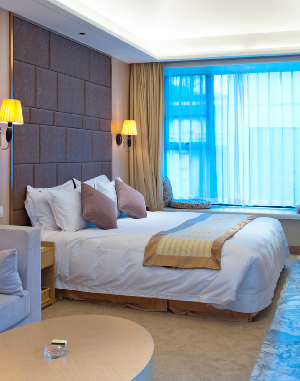 أثاث الضيافة والفنادق